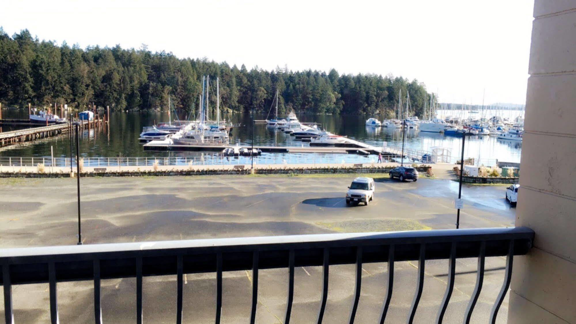 The Waterfront Suites And Marina ننيمو المظهر الخارجي الصورة